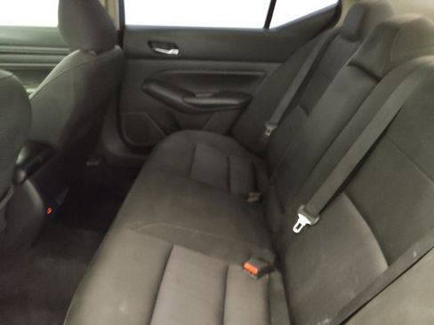 Used 2019 Nissan Altima 2.5 S FWD image 18