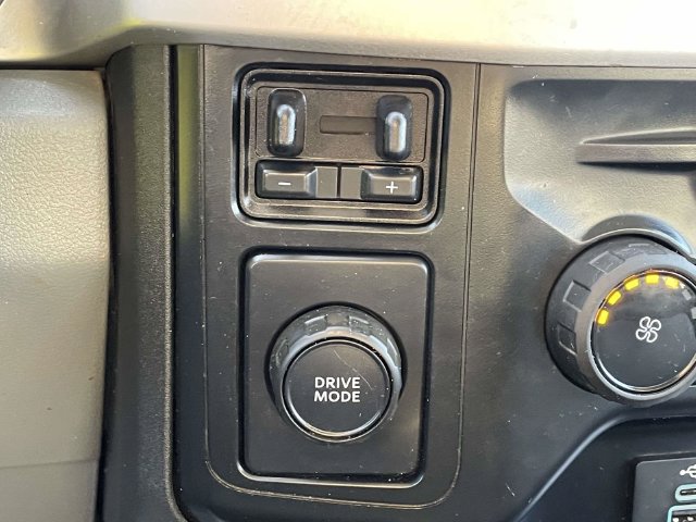 Certified 2024 Ford F350 XL RWD image 27