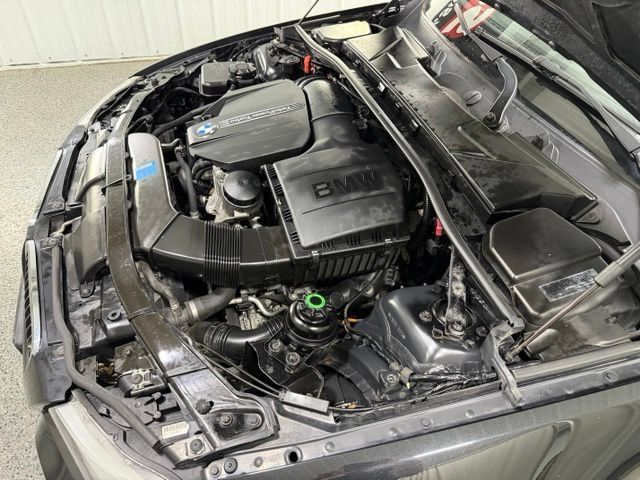 Used 2011 BMW 335i xDrive Sedan AWD/4WD image 26