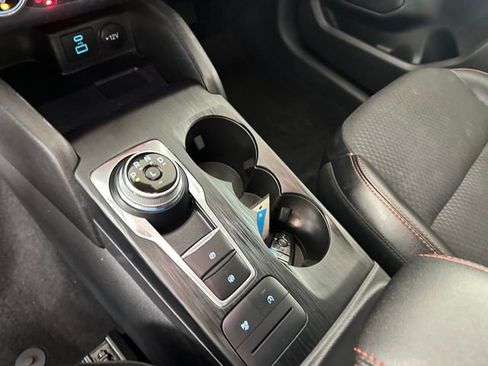 Used 2023 Ford Escape ST-Line image 20