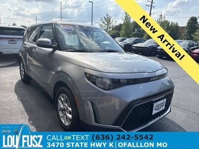 Used 2025 Kia Soul LX w/ LX Technology Package