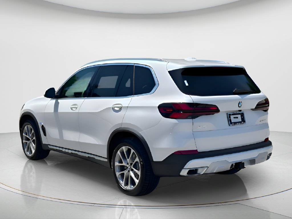 Used 2026 BMW X5 sDrive40i w/ Parking Assistance Package RWD image 7