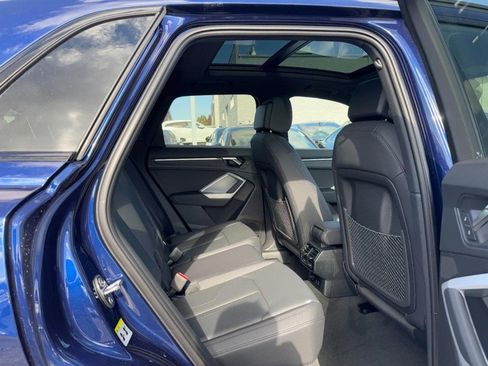New 2025 Audi Q3 2.0T Premium image 5