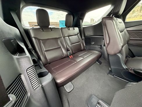 Used 2026 Ford Explorer Platinum w/ LUX Leather Package AWD/4WD image 61