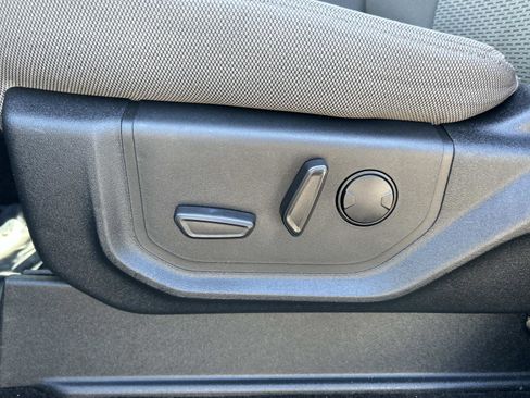 Used 2019 Ford F150 XLT w/ Equipment Group 302A Luxury image 16