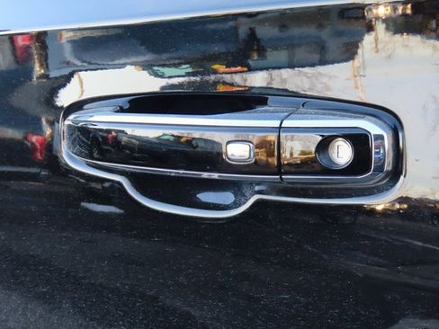 Used 2022 GMC Yukon XL Denali w/ Max Trailering Package image 20