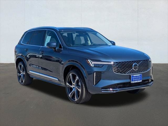 Used 2025 Volvo XC90 B6 Ultra w/ Lounge Package AWD/4WD image 7
