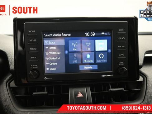 Used 2022 Toyota RAV4 XLE w/ Convenience Package AWD/4WD image 15