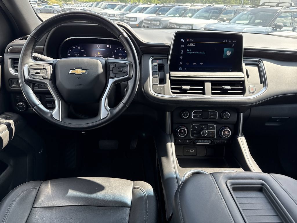 Used 2022 Chevrolet Tahoe LT w/ LT Signature Package AWD/4WD image 23