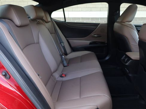 Used 2023 Lexus ES 350 w/ Premium Package FWD image 24
