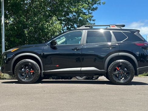 New 2026 Nissan Rogue SV AWD/4WD image 5