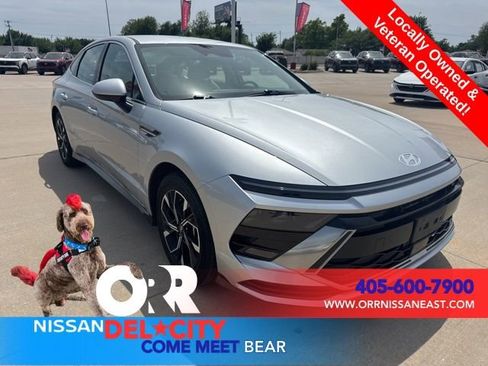 Used 2025 Hyundai Sonata SEL FWD image 7