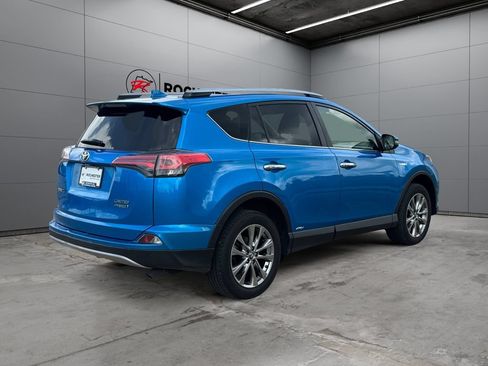 Used 2018 Toyota RAV4 Limited w/ Advanced Technology Package AWD/4WD image 5