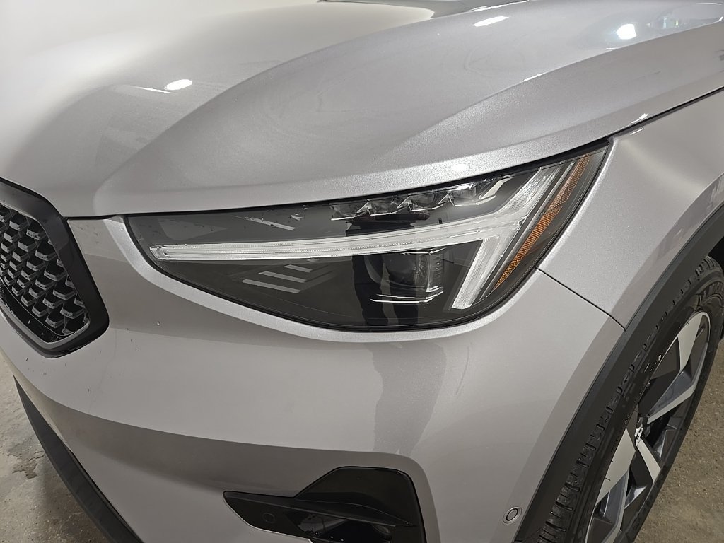 Used 2026 Volvo XC40 B5 Plus w/ Protection Package Premier AWD/4WD image 20