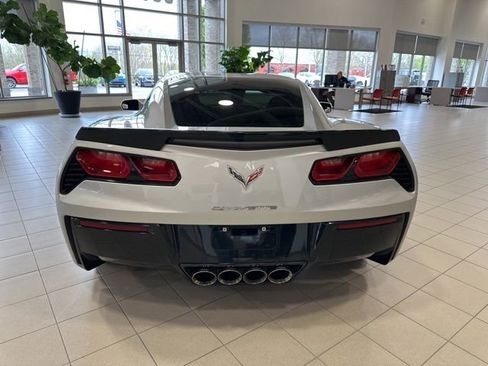 Used 2014 Chevrolet Corvette Stingray Coupe w/ Battery Protection Package RWD image 4