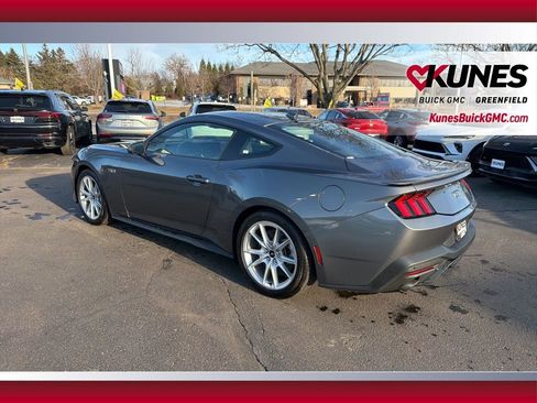 Used 2025 Ford Mustang GT Premium image 6
