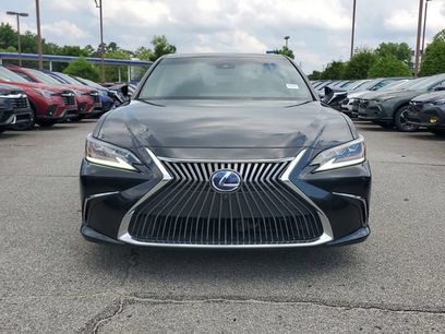 Used 2021 Lexus ES 300h Ultra Luxury w/ Accessory Package