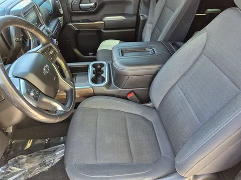 Used 2022 Chevrolet Silverado 1500 RST AWD/4WD image 19