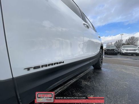 Used 2022 GMC Terrain SLE w/ Driver Convenience Package image 31