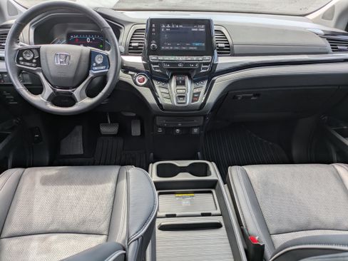 Certified 2024 Honda Odyssey Elite image 24