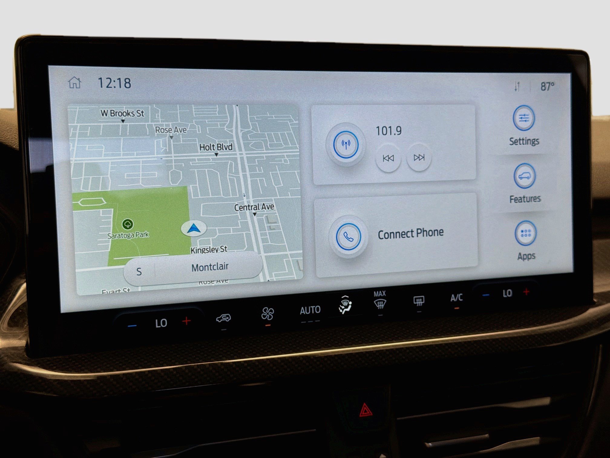 Used 2024 Ford Escape ST-Line w/ Tech Pack #1 FWD image 9