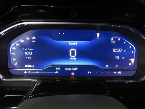 Used 2023 Chevrolet Silverado 1500 High Country image 11