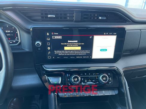 Used 2023 GMC Sierra 1500 AT4 w/ AT4 Premium Package AWD/4WD image 43