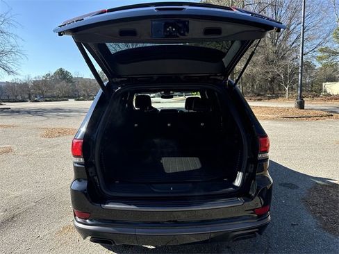 Used 2020 Jeep Grand Cherokee Limited X image 26