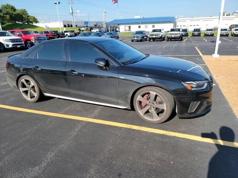 Used 2023 Audi A4 2.0T Premium Plus w/ Premium Plus Package AWD/4WD image 5