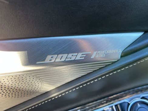 Used 2021 Chevrolet Corvette Stingray Premium Conv w/ Z51 Performance Package image 27