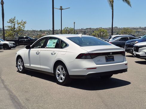 New 2026 Honda Accord LX image 9