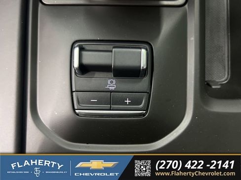 Used 2024 GMC Sierra 1500 AT4X w/ AT4X AEV Edition AWD/4WD image 33