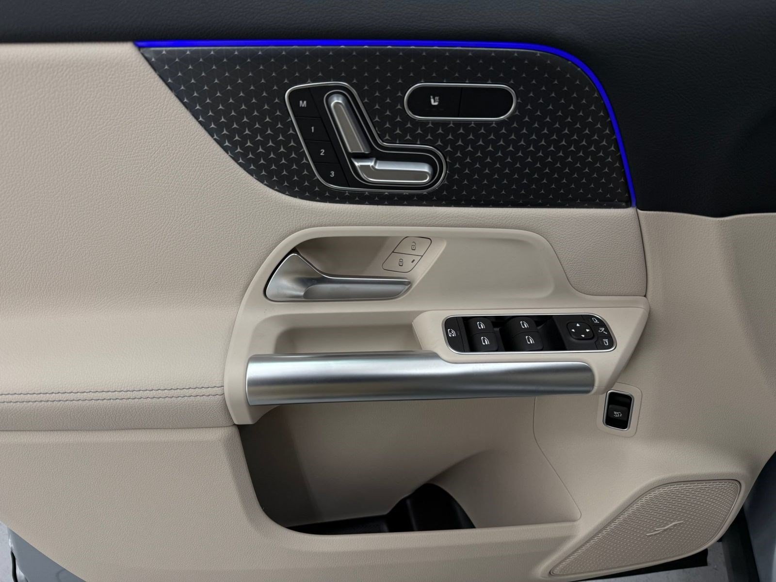 New 2026 Mercedes-Benz GLA 250 image 11
