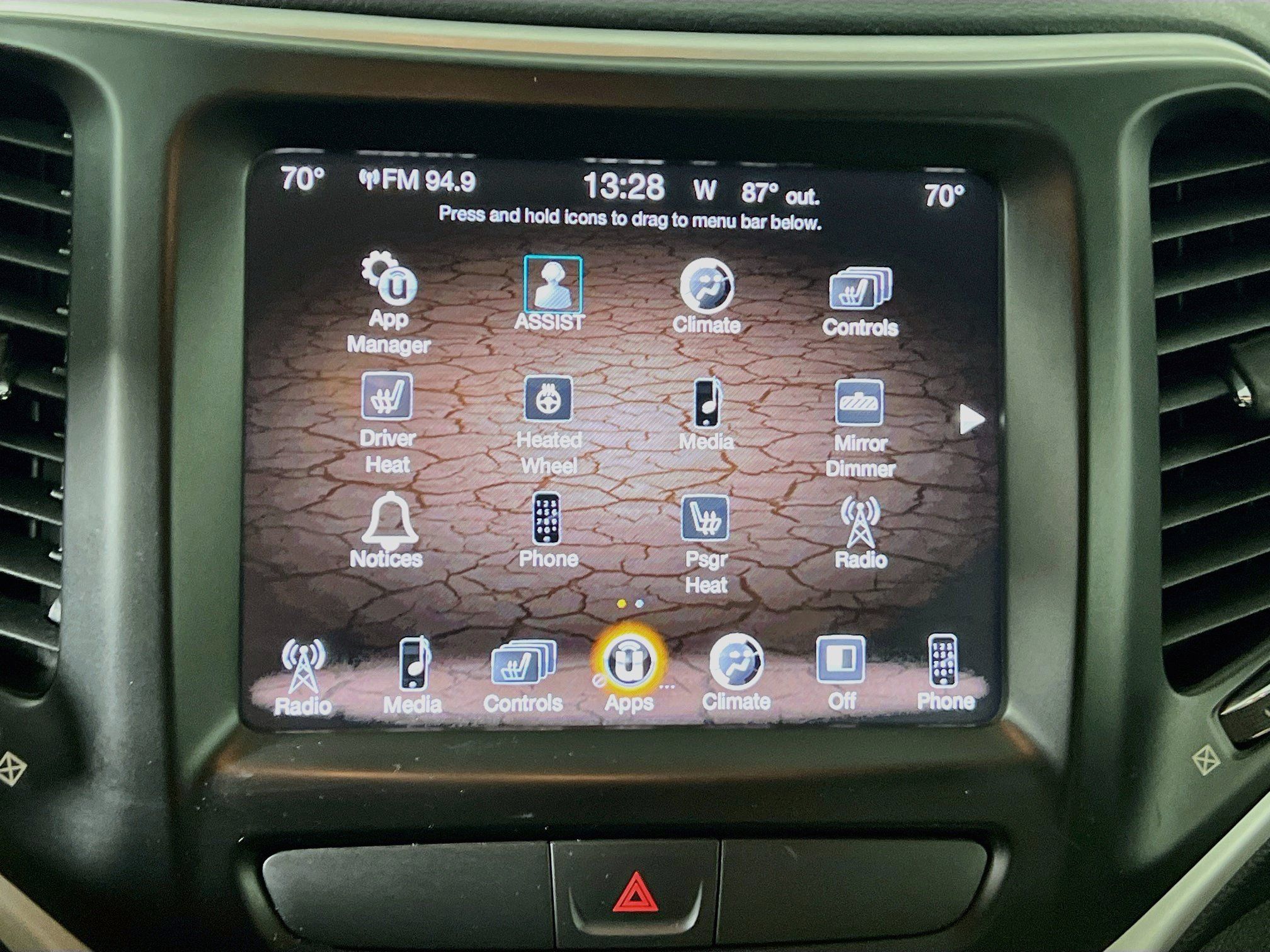 Used 2016 Jeep Cherokee Limited FWD image 27