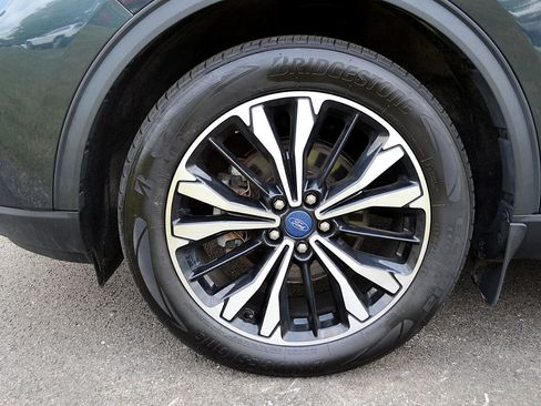 Used 2022 Ford Escape SEL w/ Equipment Group 302A image 9