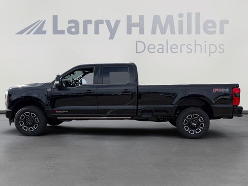 New 2026 Ford F350 Platinum image 2