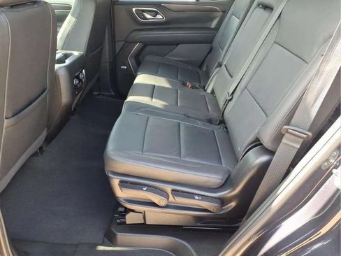 Used 2024 Chevrolet Tahoe LT RWD image 14