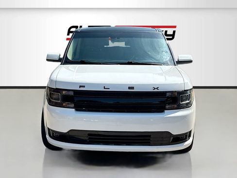 Used 2019 Ford Flex Limited FWD image 2