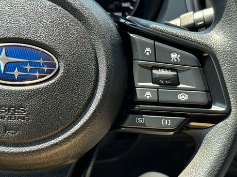 Certified 2024 Subaru Crosstrek 2.0i Premium AWD/4WD image 17