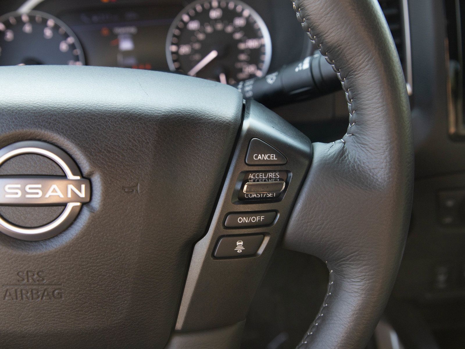 Used 2024 Nissan Frontier SV w/ SV Convenience Package AWD/4WD image 27
