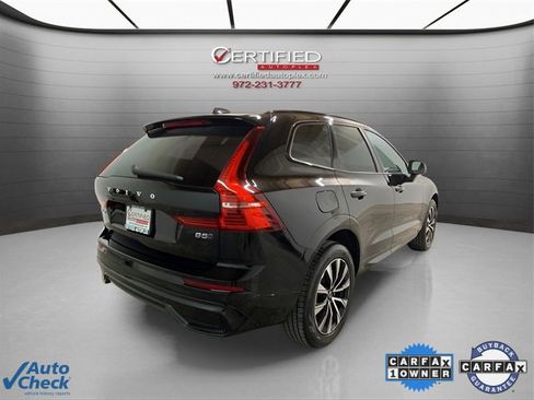 Used 2025 Volvo XC60 B5 Plus image 6