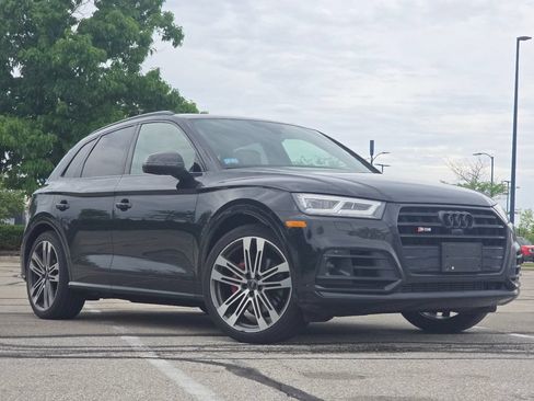 Used 2020 Audi SQ5 Prestige w/ Prestige Package AWD/4WD image 2