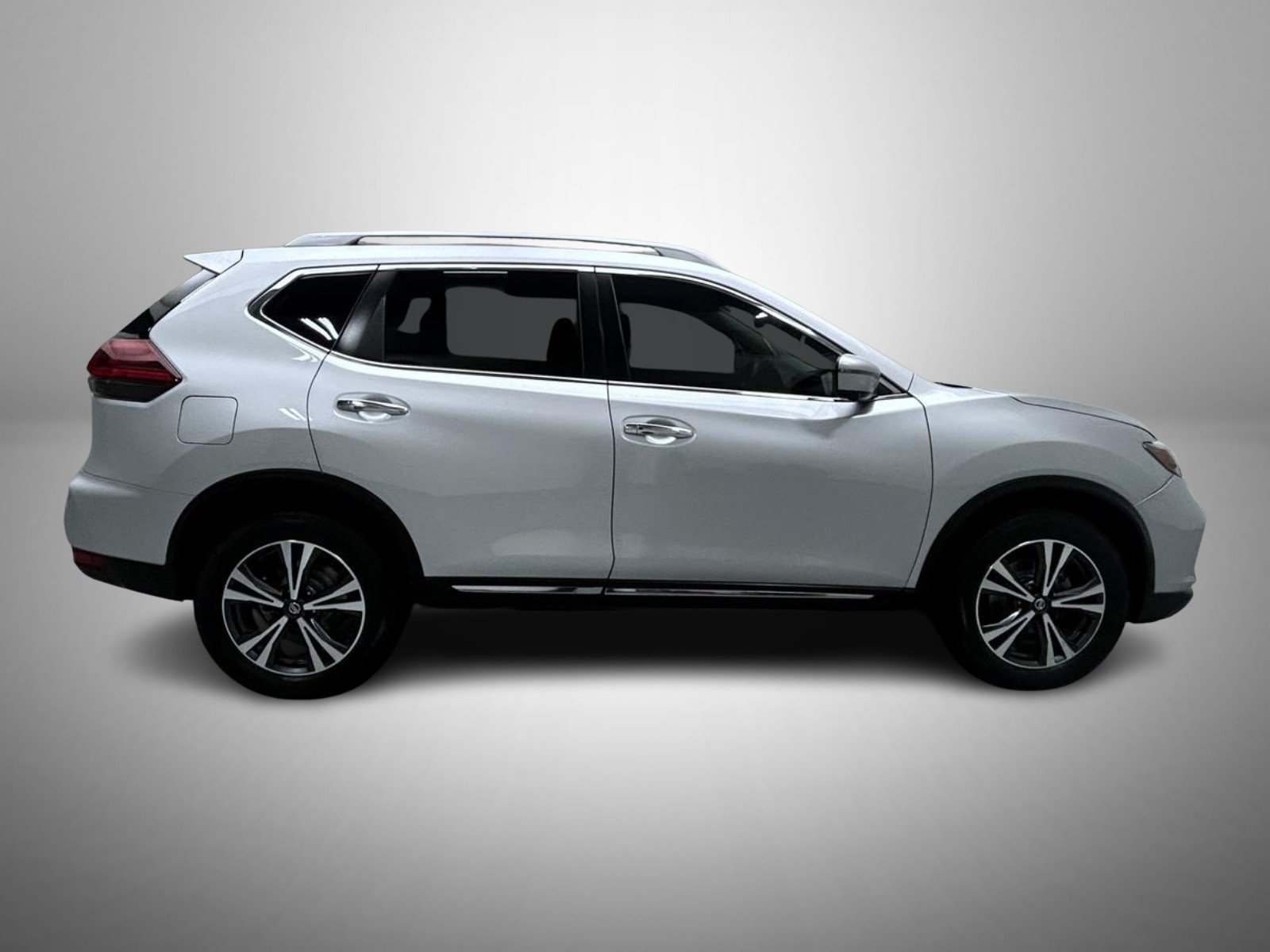 Used 2018 Nissan Rogue SL AWD/4WD image 4