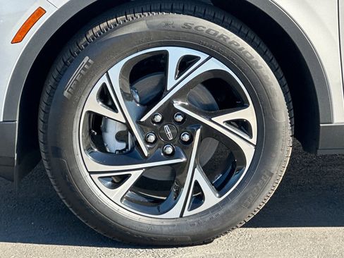 New 2026 Lincoln Nautilus Premier w/ Jet Appearance Package image 25