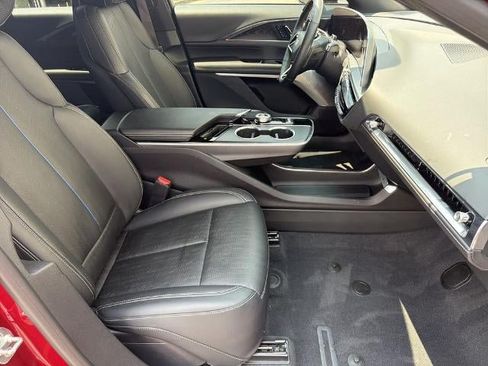 Certified 2024 Cadillac Lyriq Luxury RWD image 13