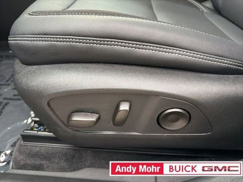 Used 2024 Chevrolet Blazer EV LT image 24