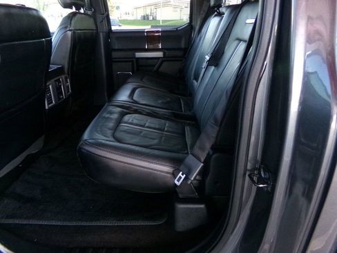 Used 2016 Ford F150 Platinum w/ Equipment Group 701A Luxury AWD/4WD image 14