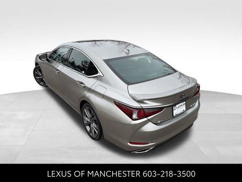 Used 2019 Lexus ES 350 F Sport w/ Accessory Package 2 image 4
