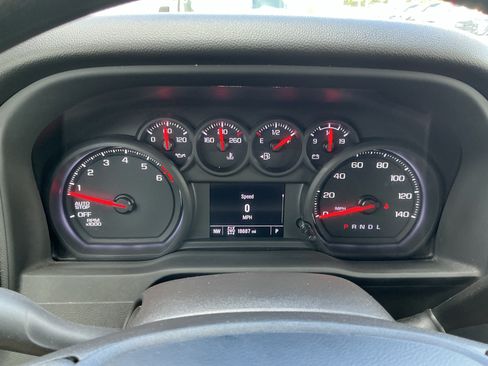 Used 2024 GMC Sierra 1500 Pro w/ Pro Value Package AWD/4WD image 18
