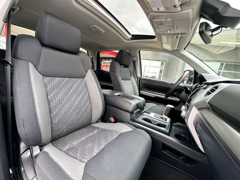 Used 2020 Toyota Tundra SR5 AWD/4WD image 24